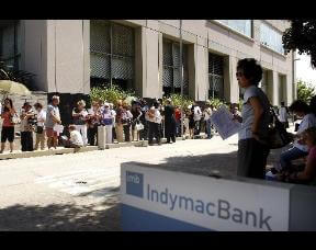 2007 Lines Of Depositors at IndyMac Bank Trying to Withdraw their Money