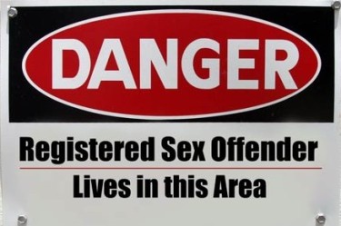 danger-sex-offender-lives-n