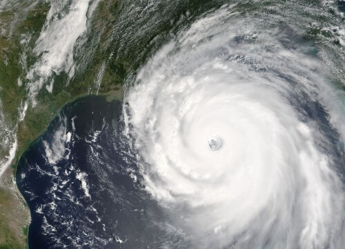 Hurricane_Katrina_August_28_2005_NASA-e1441110157875
