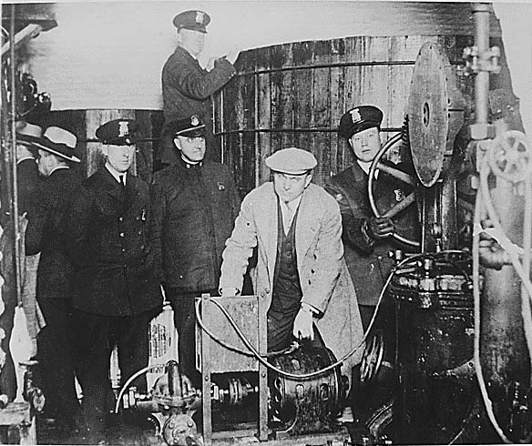 Detroit_police_prohibition