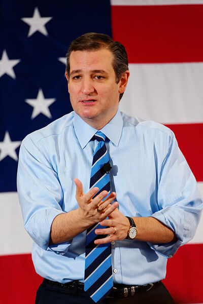600px-US_Senator_of_Texas_Ted_Cruz_at_FITN_in_Nashua,_NH_07